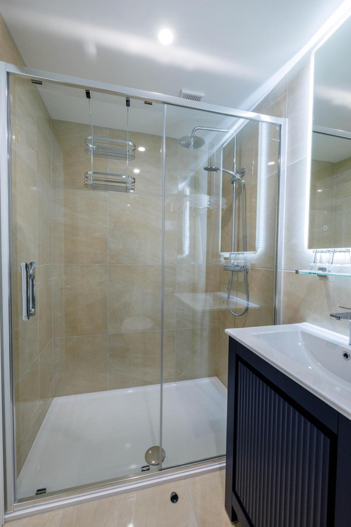 Sandbury Town House Кілкенні Екстер'єр фото