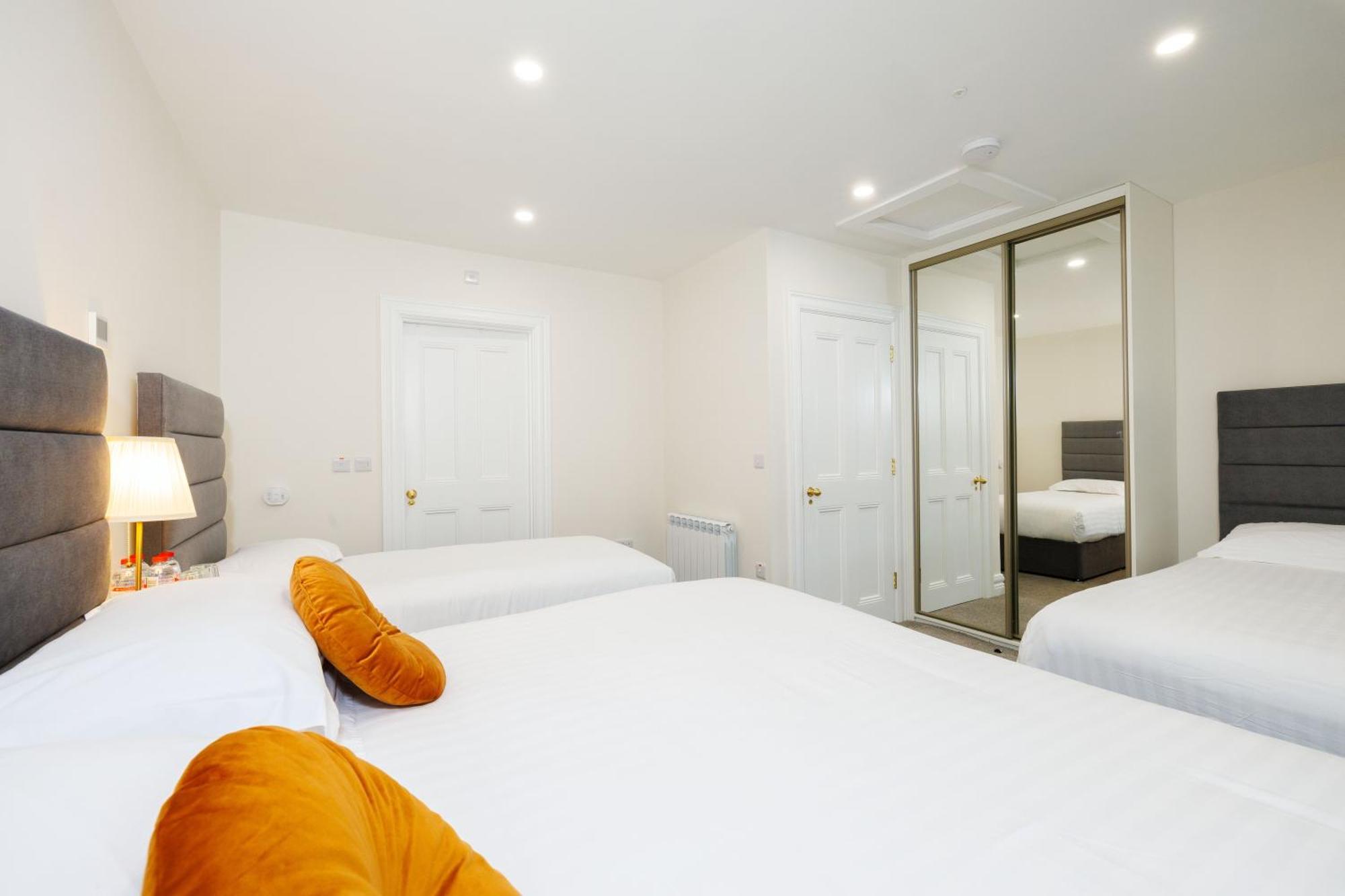 Sandbury Town House Кілкенні Екстер'єр фото